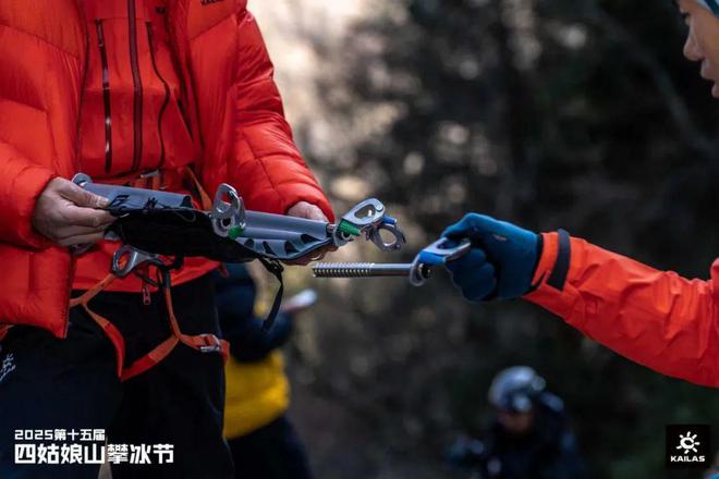 救；中国游客烧额山滑雪窒息身亡 犀牛说新利体育app帕劳九名失联潜水者成功获(图29)