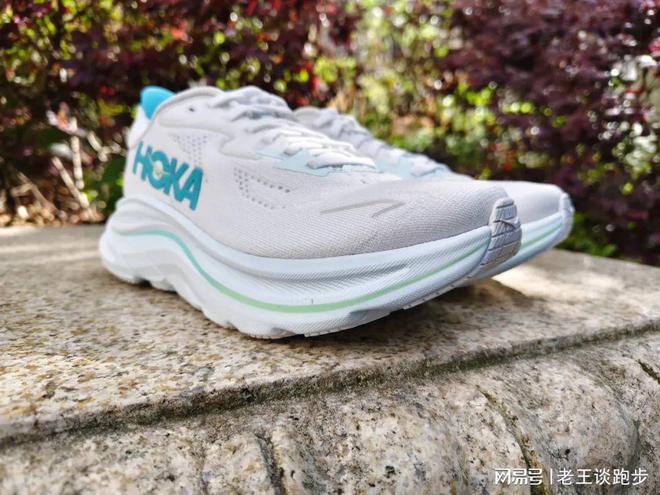 10：恰到好处的卓越跑鞋HOKA CLIFTON(图6)