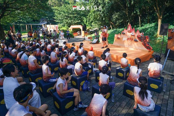 越野跑大神”食毒菌身亡 犀牛说幺妹峰北壁国人首度登顶； “(图8)